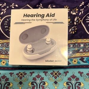 Wireless Earbud Headphones - White